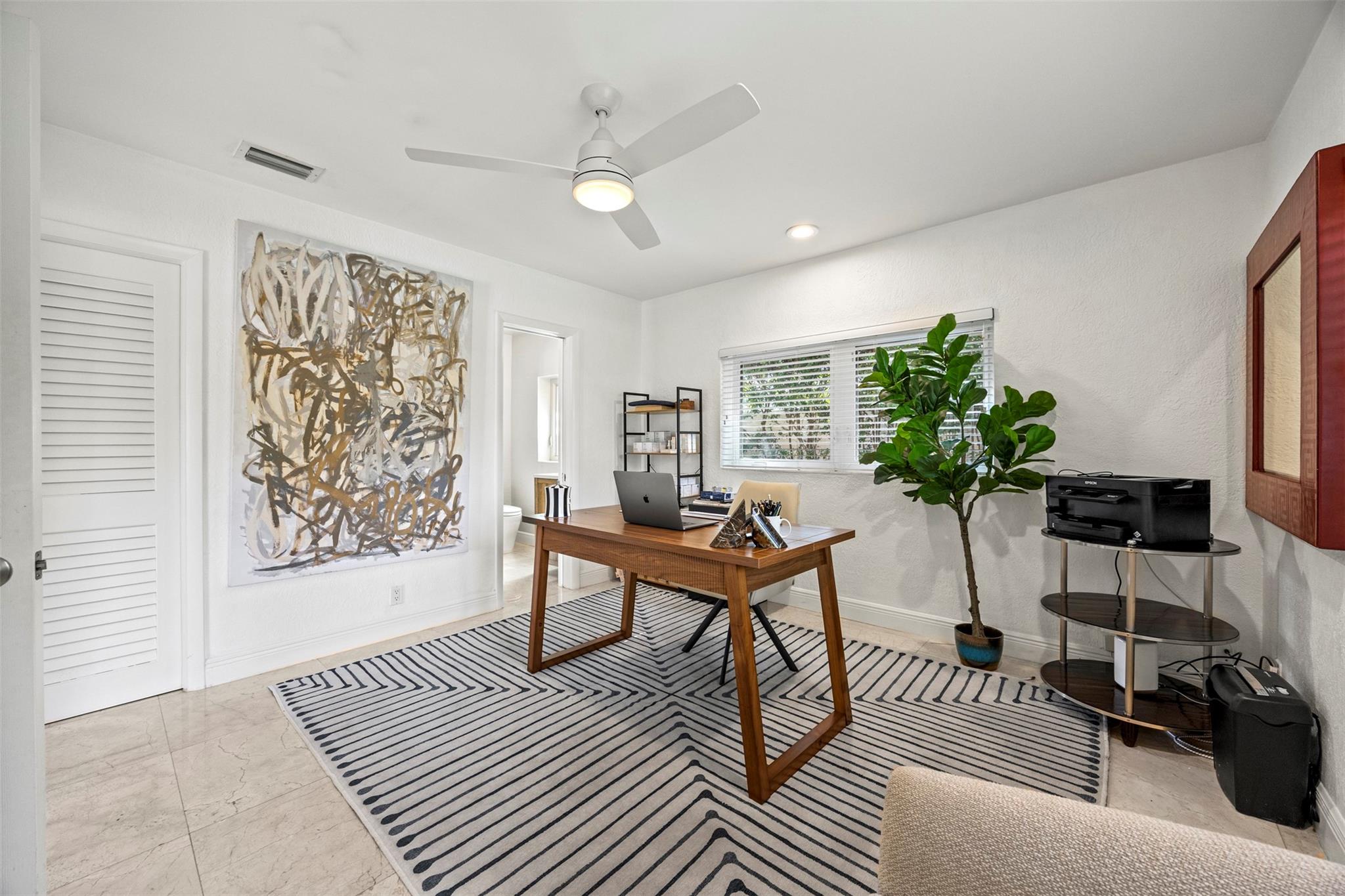 1719 Poinsettia Dr