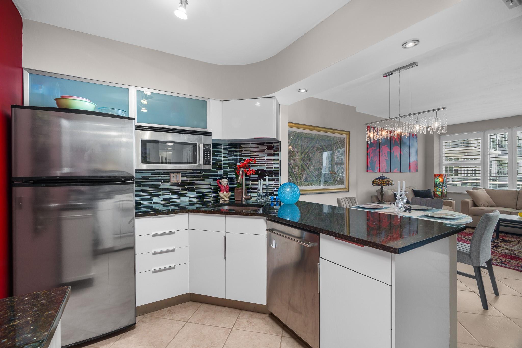 3333 NE 34th St 1512A