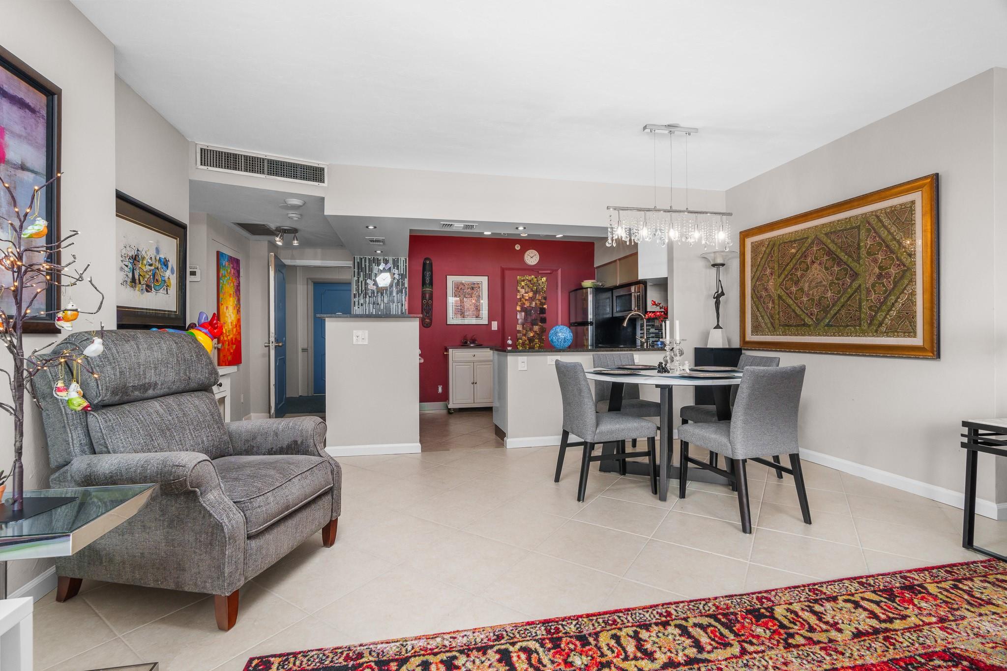 3333 NE 34th St 1512A