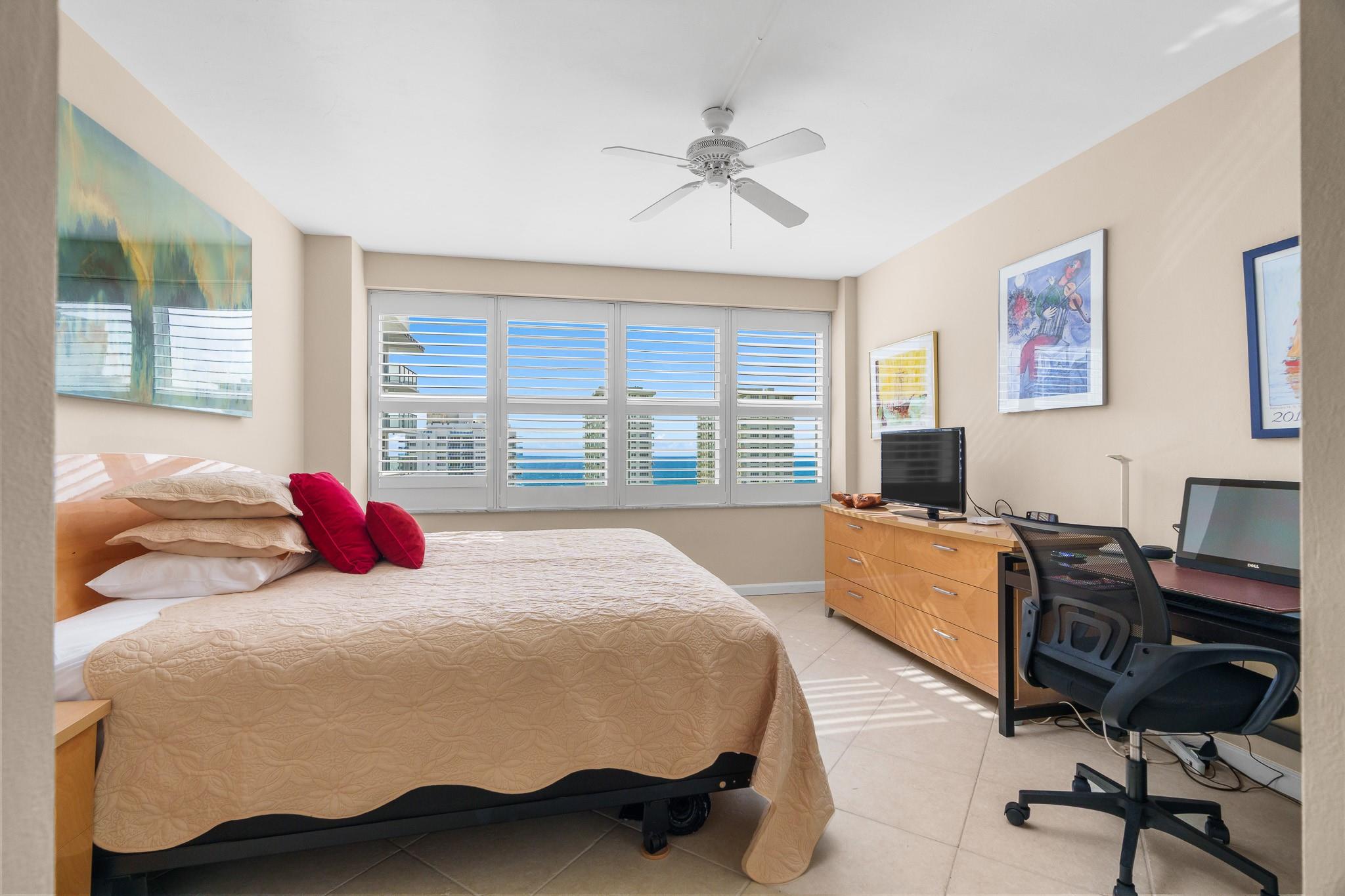 3333 NE 34th St 1512A