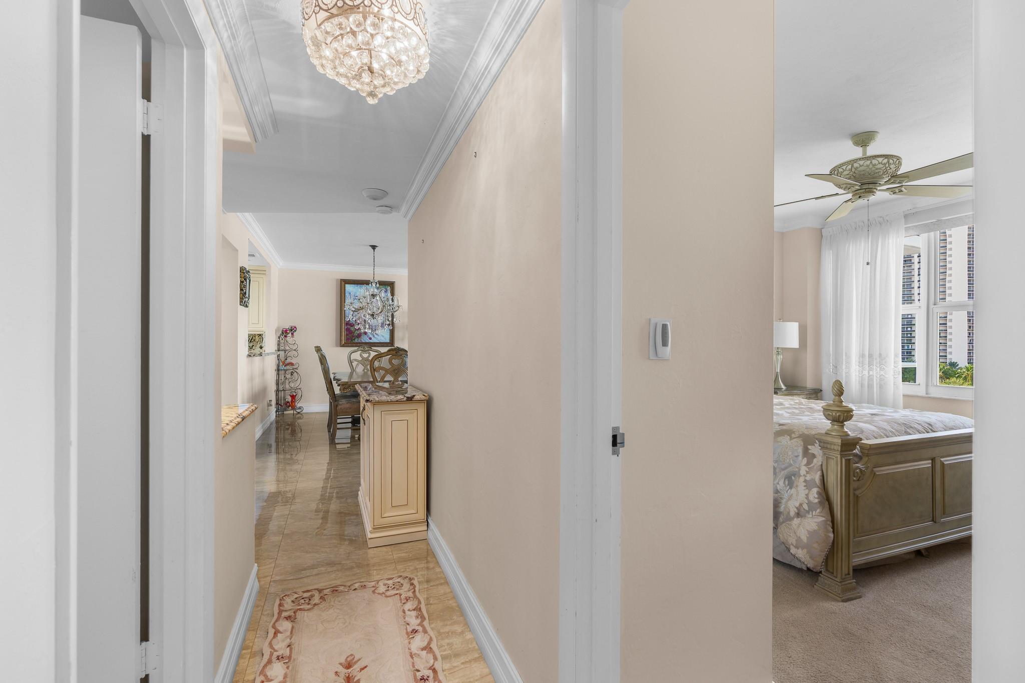 3333 NE 34th St 810