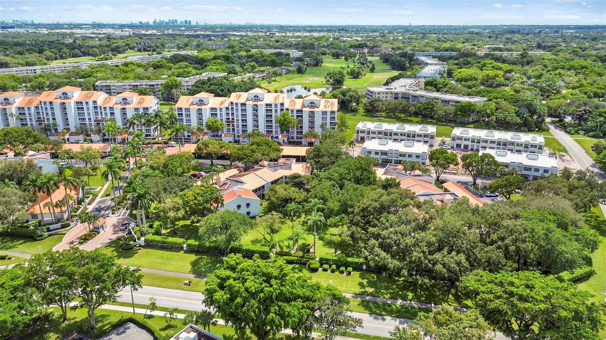 4128 W Palm Aire Dr 282A