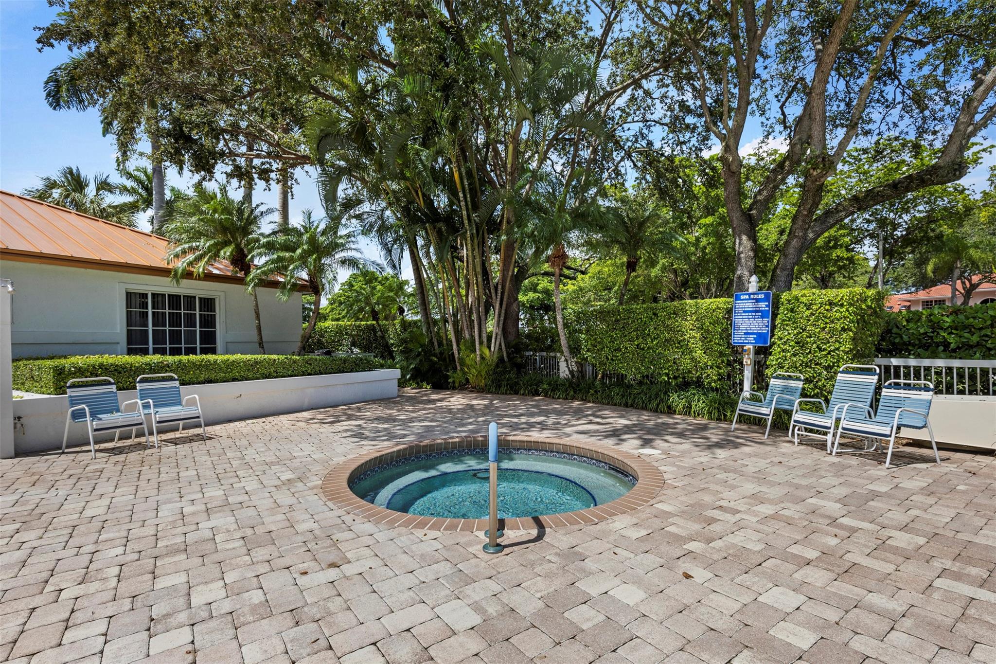 4128 W Palm Aire Dr 282A