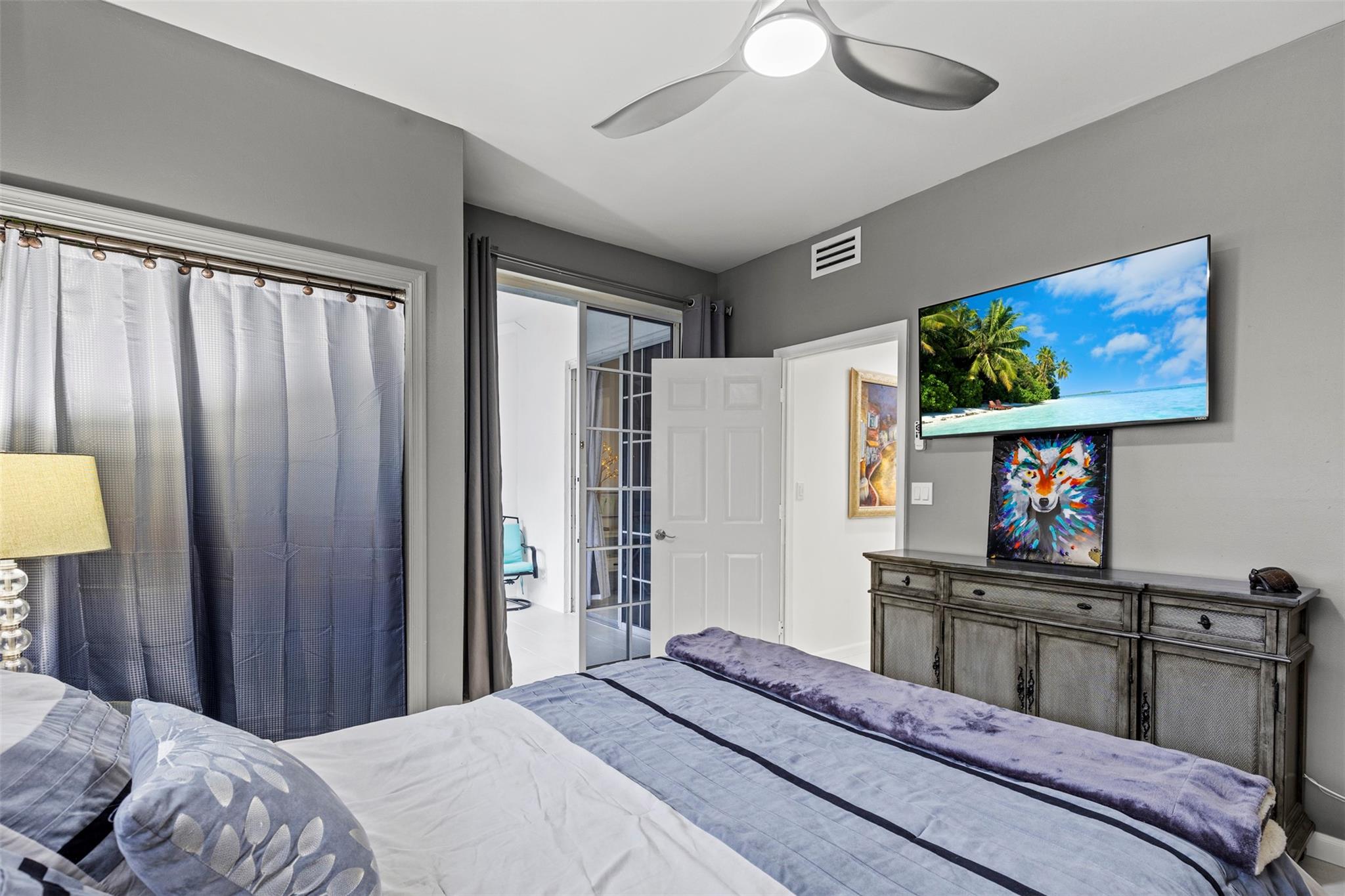 4128 W Palm Aire Dr 282A