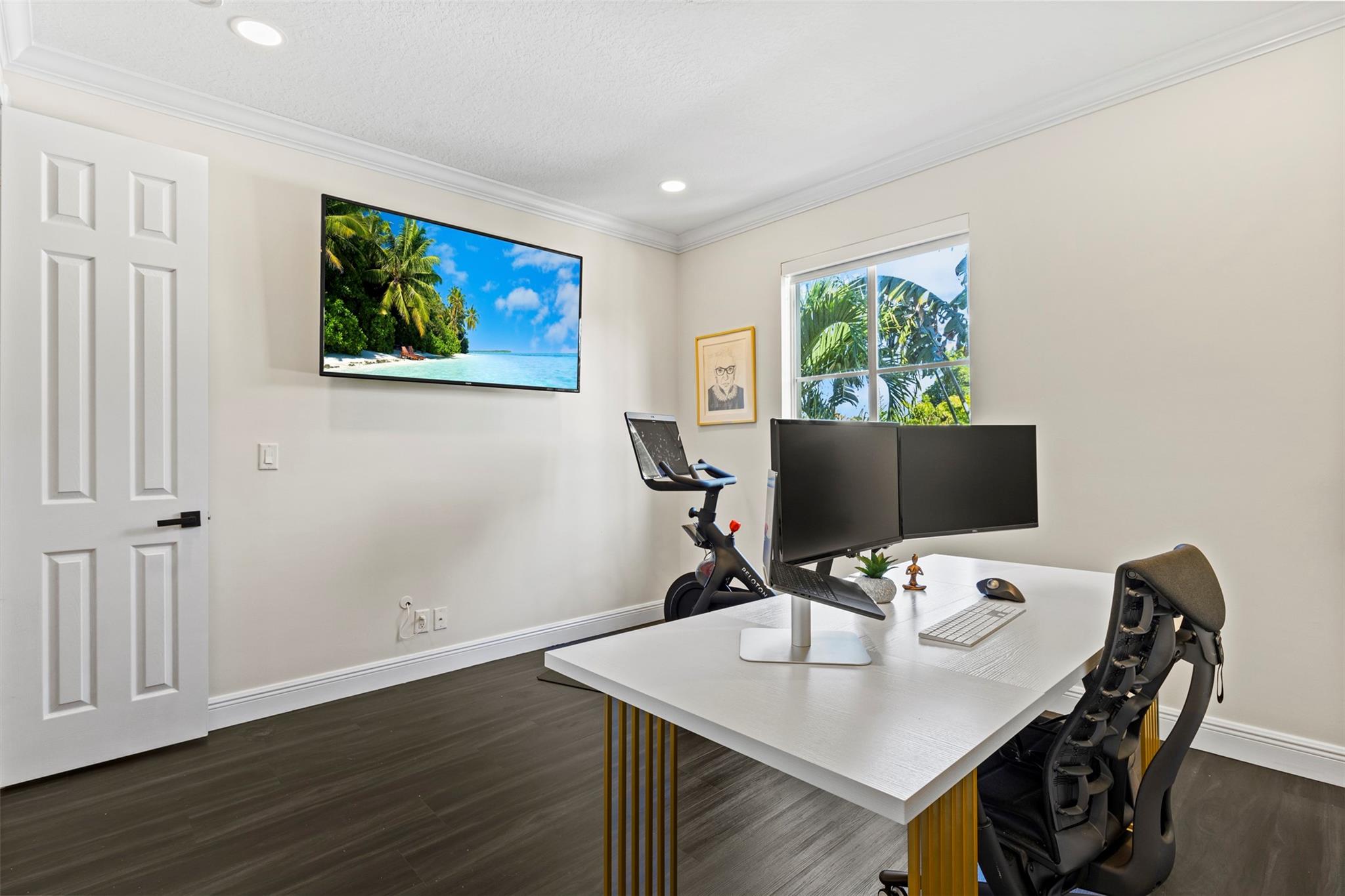1121 NE 14th Ave