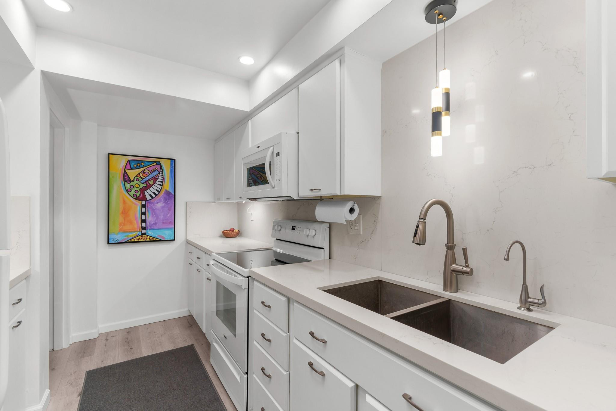 3333 NE 34th St 412