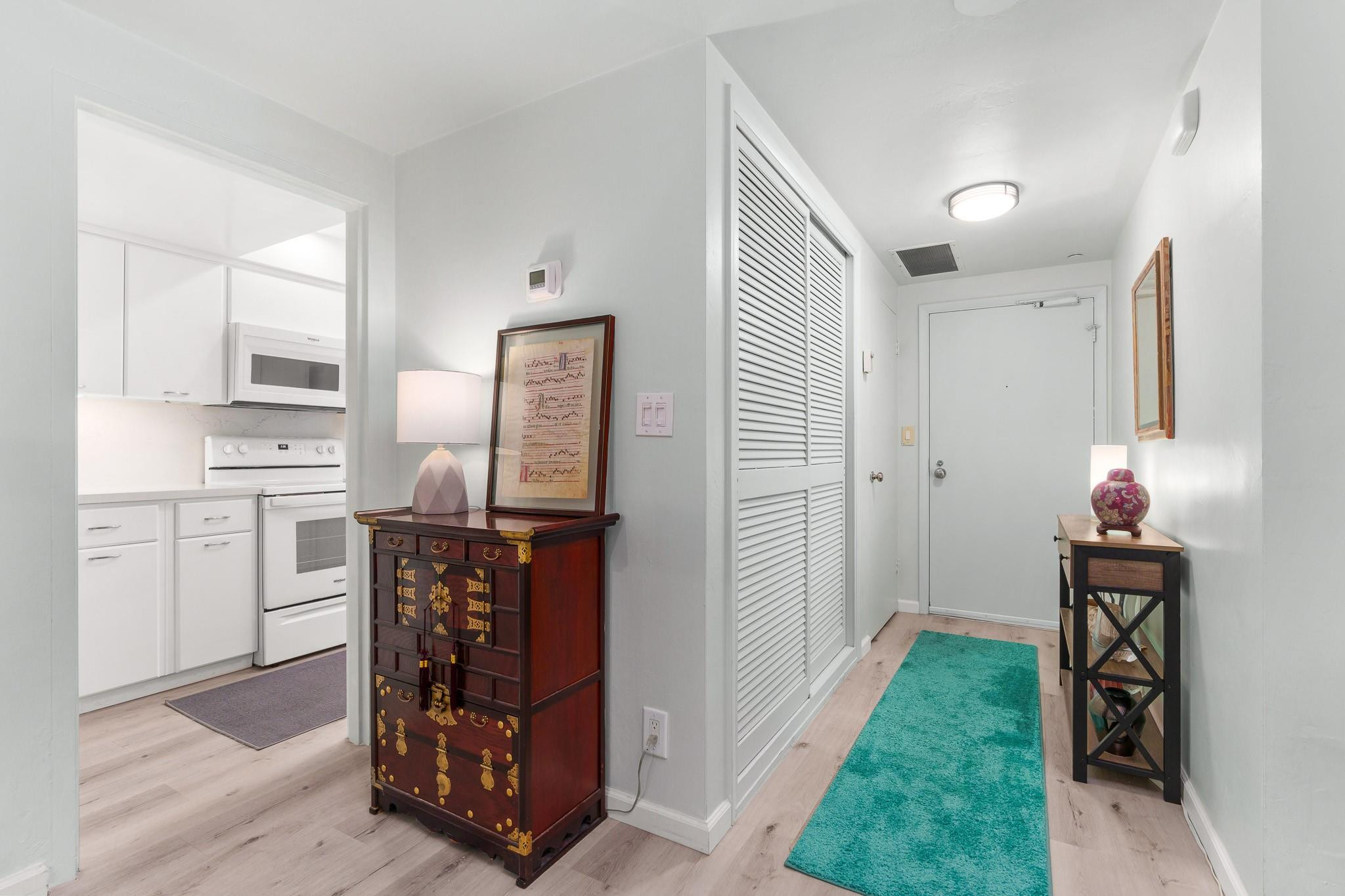 3333 NE 34th St 412