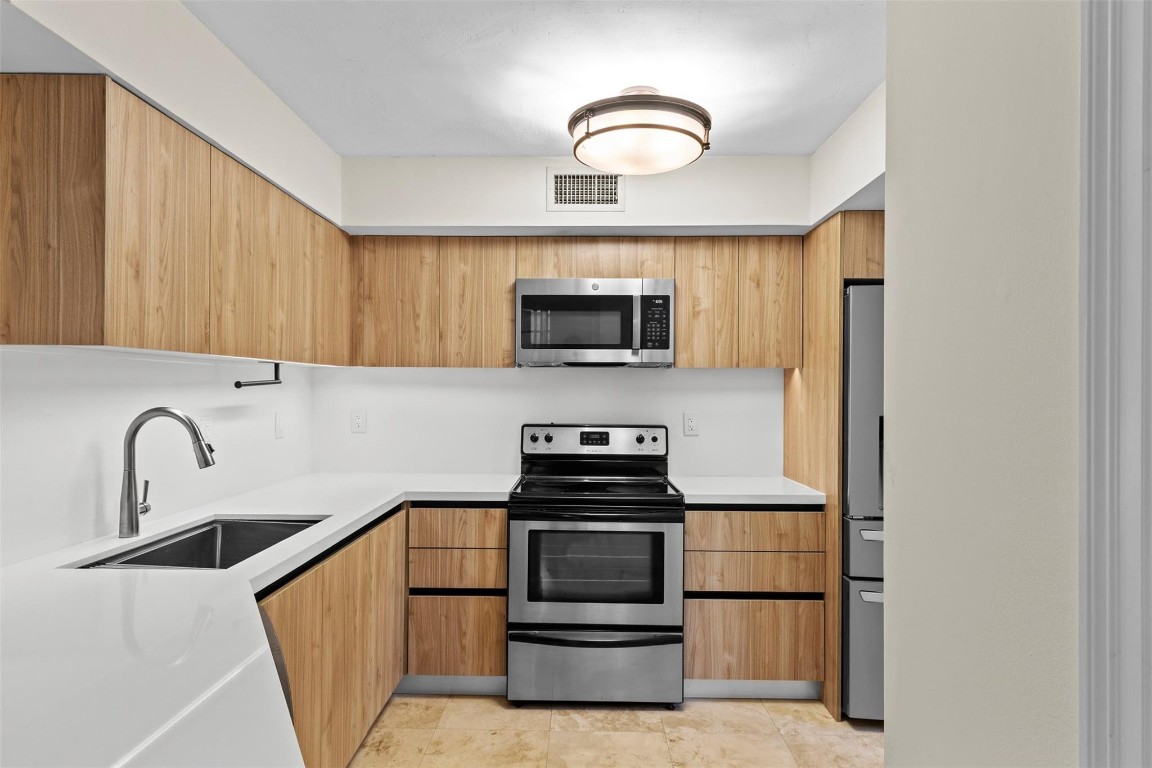 1280 S Alhambra Cir 2112