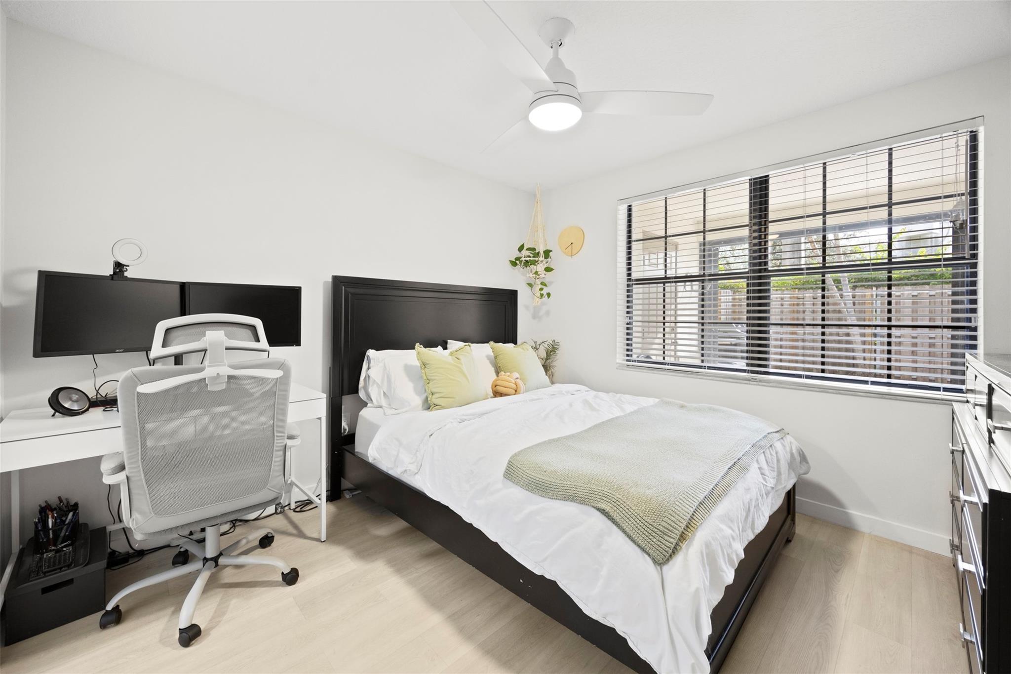 246 City View Dr 246