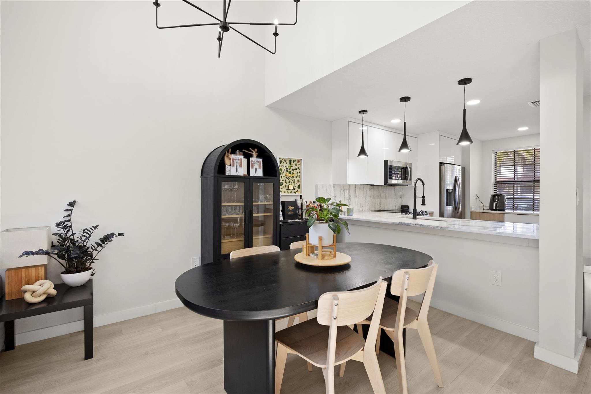 246 City View Dr 246