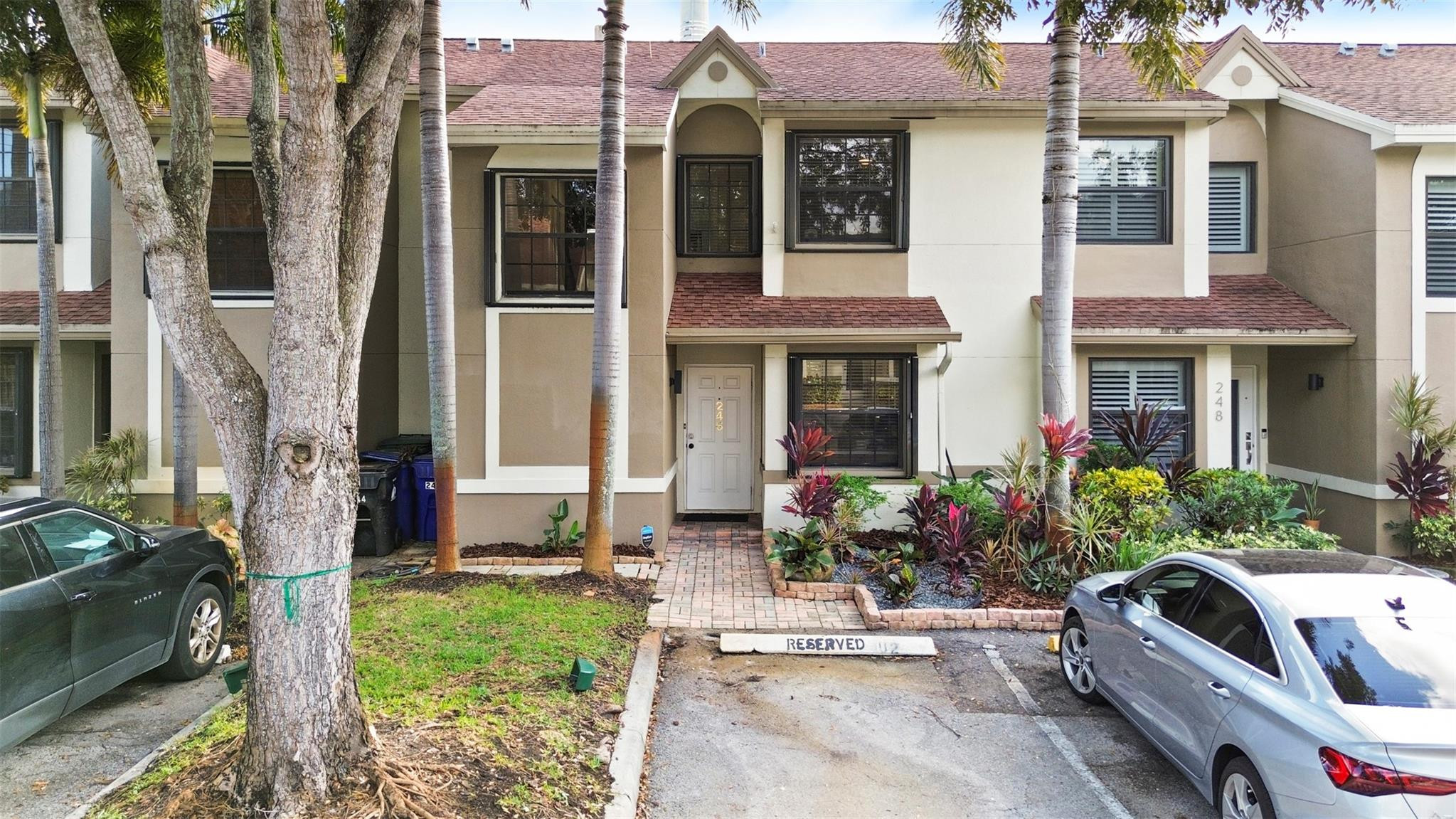 246 City View Dr 246