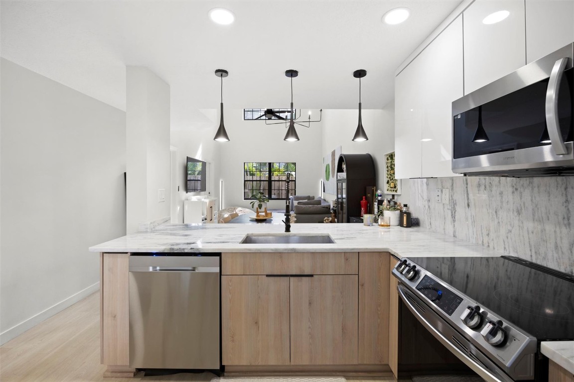 246 City View Dr 246