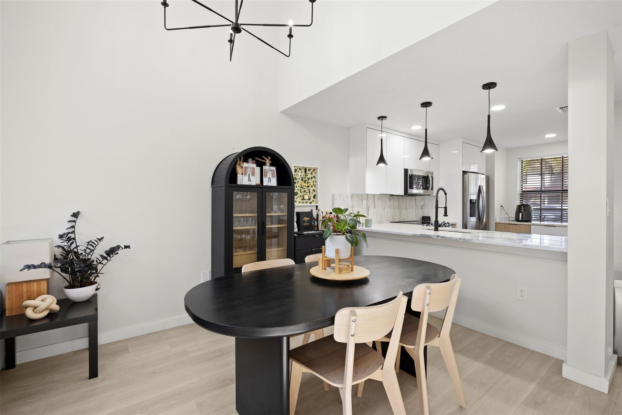 246 City View Dr 246