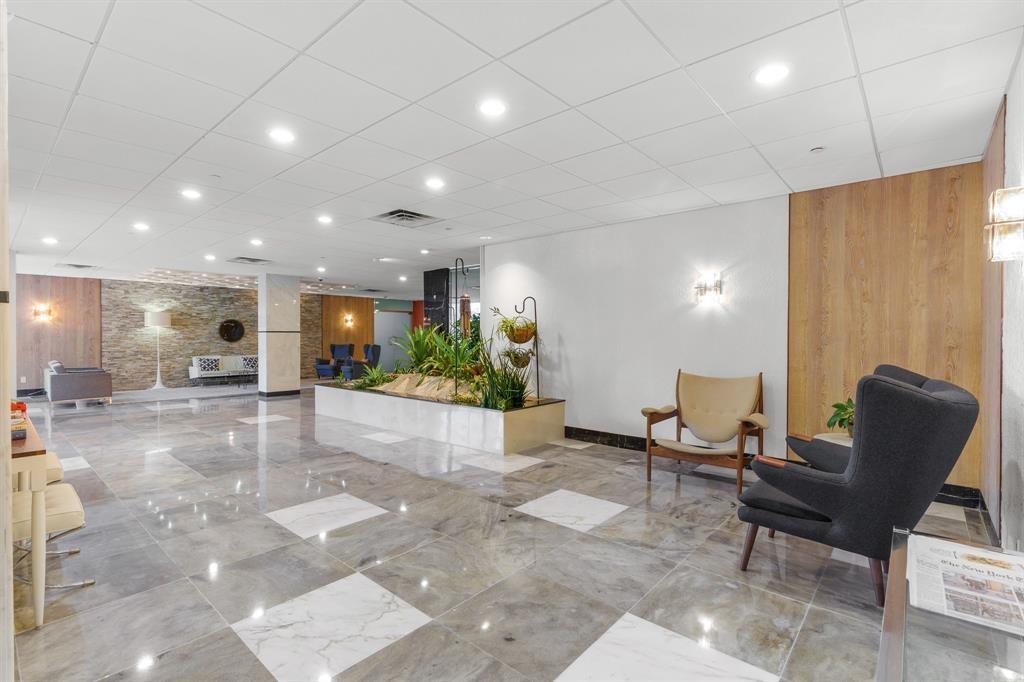 3333 NE 34th St 1714