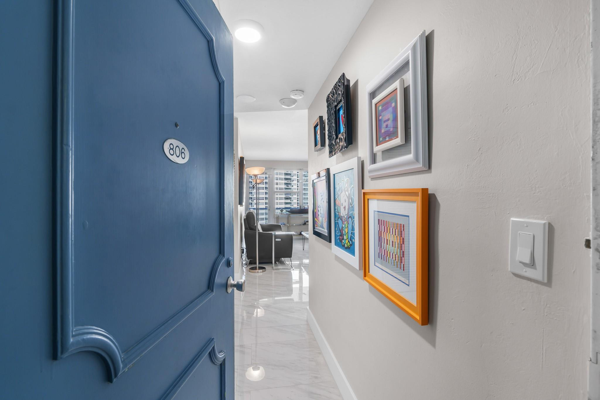 3333 NE 34th St 806