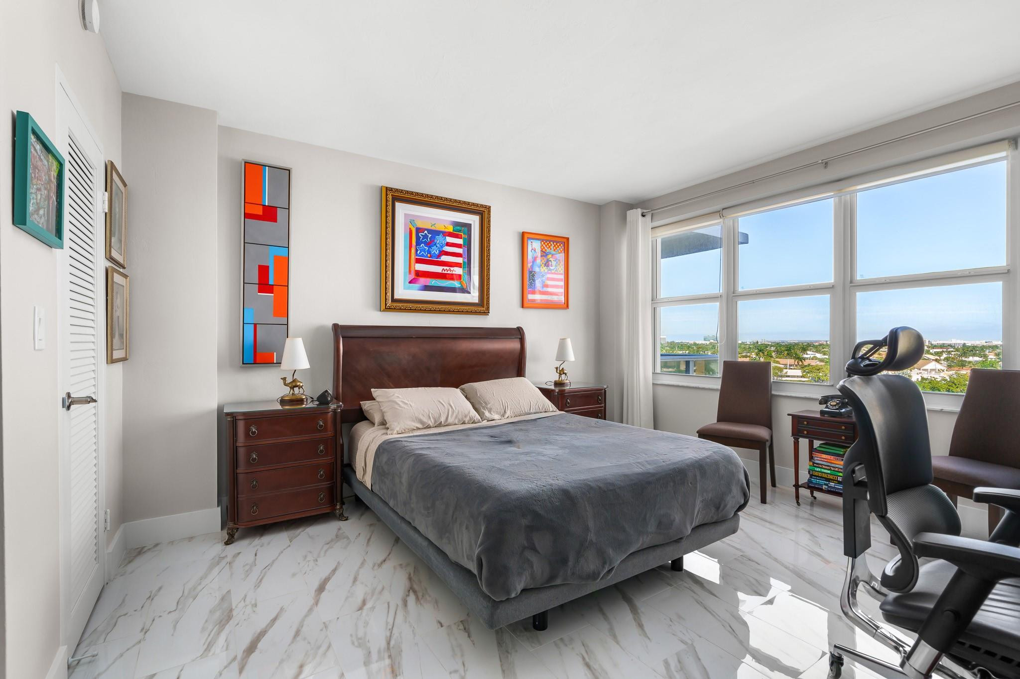 3333 NE 34th St 806