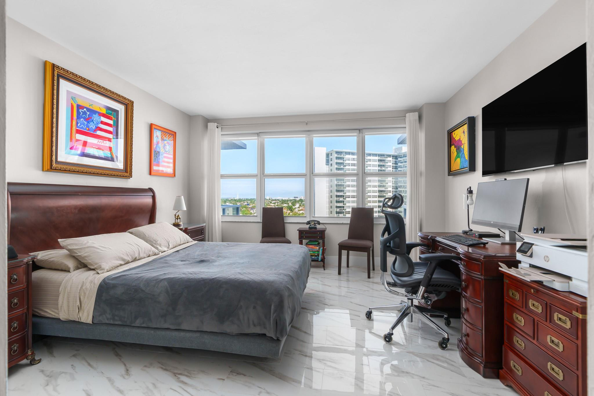 3333 NE 34th St 806