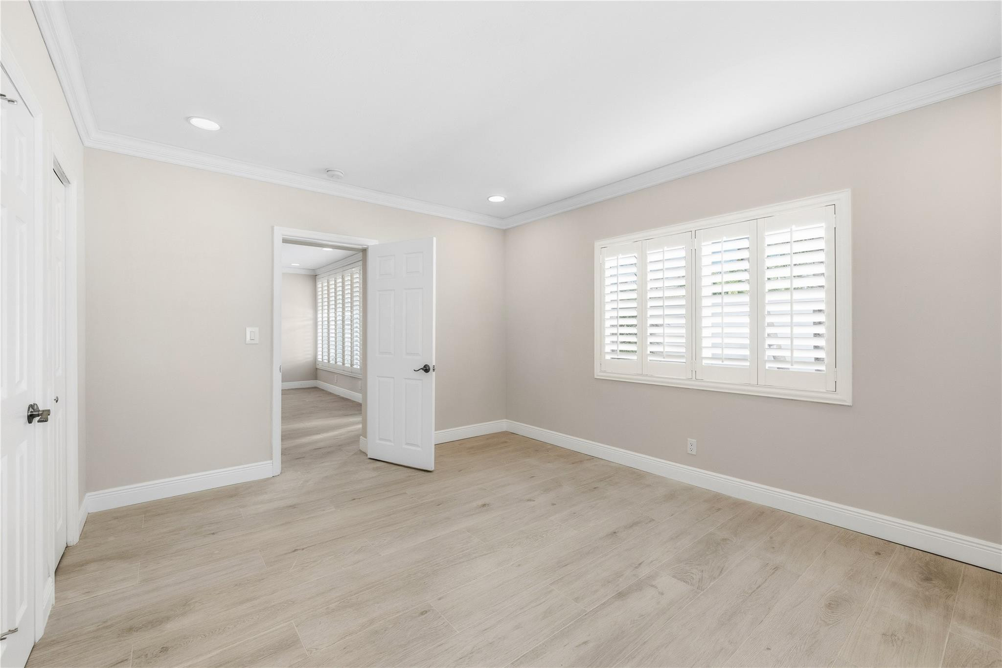 2000 NE 17 Court 2