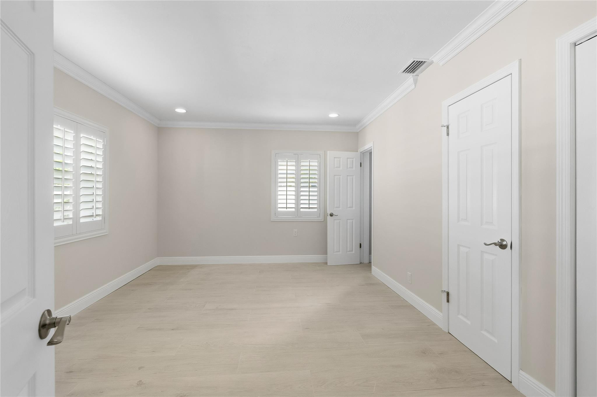 2000 NE 17 Court 2