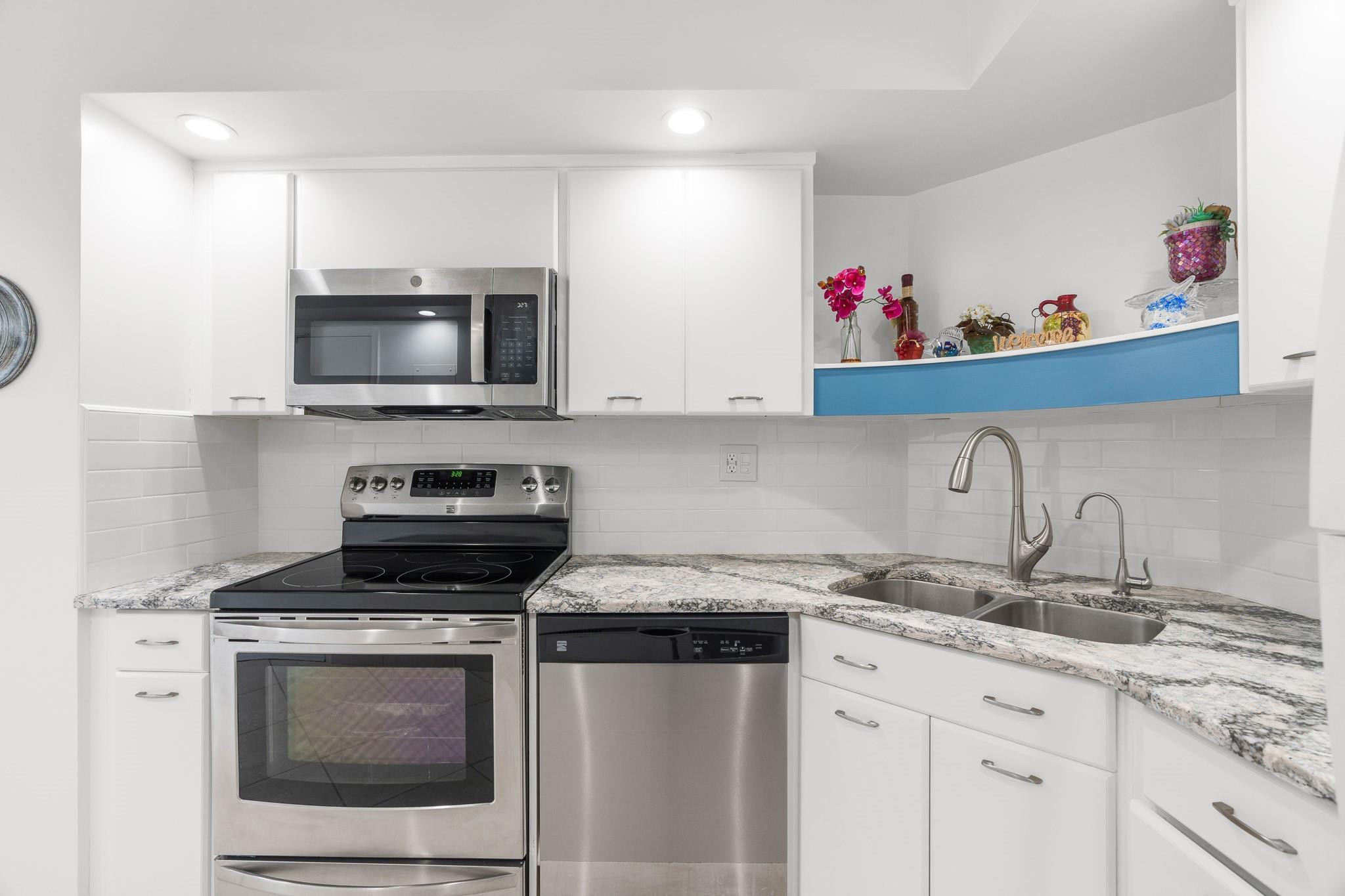 3333 NE 34th Street 522