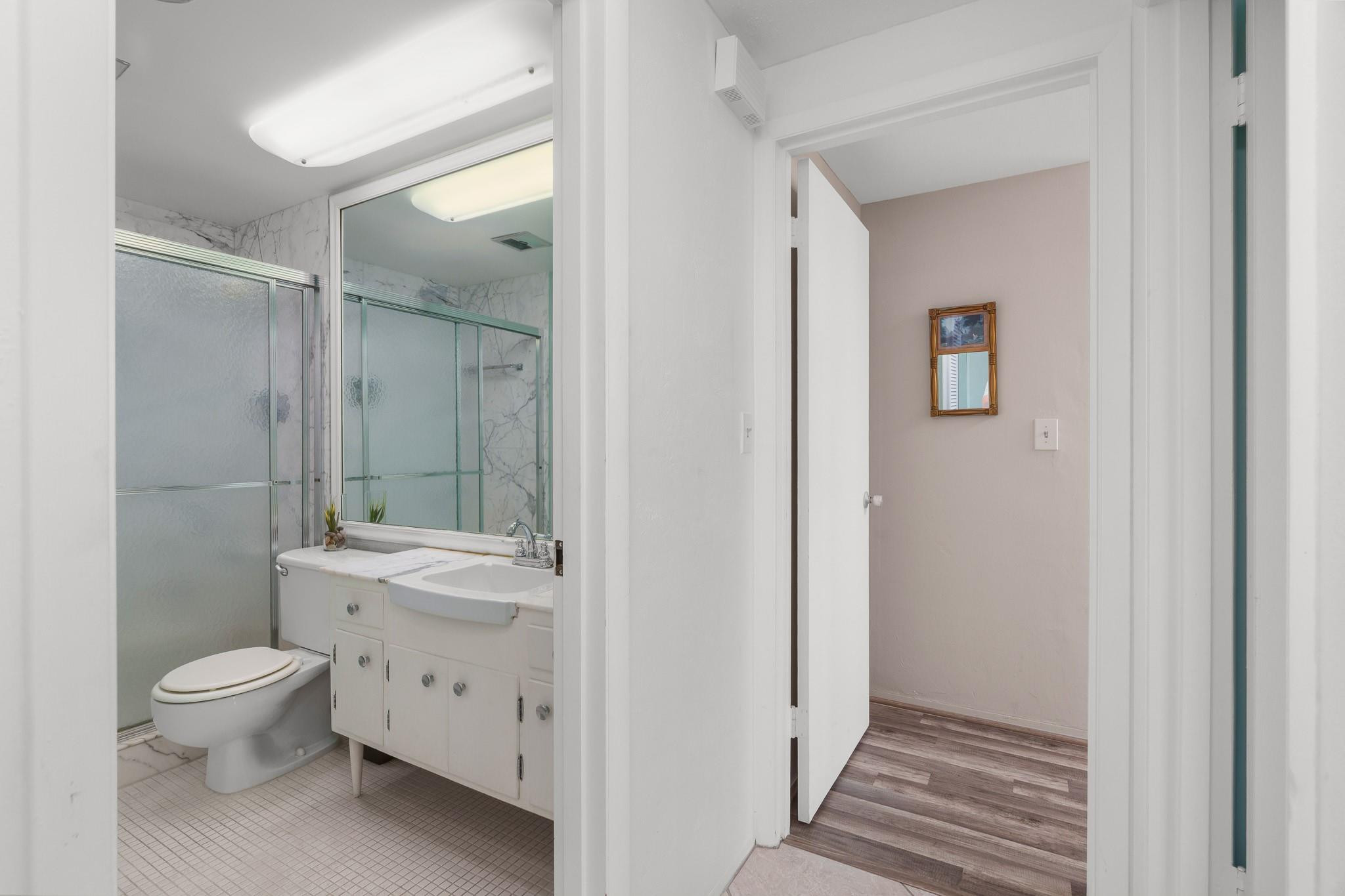 3333 NE 34th Street 522