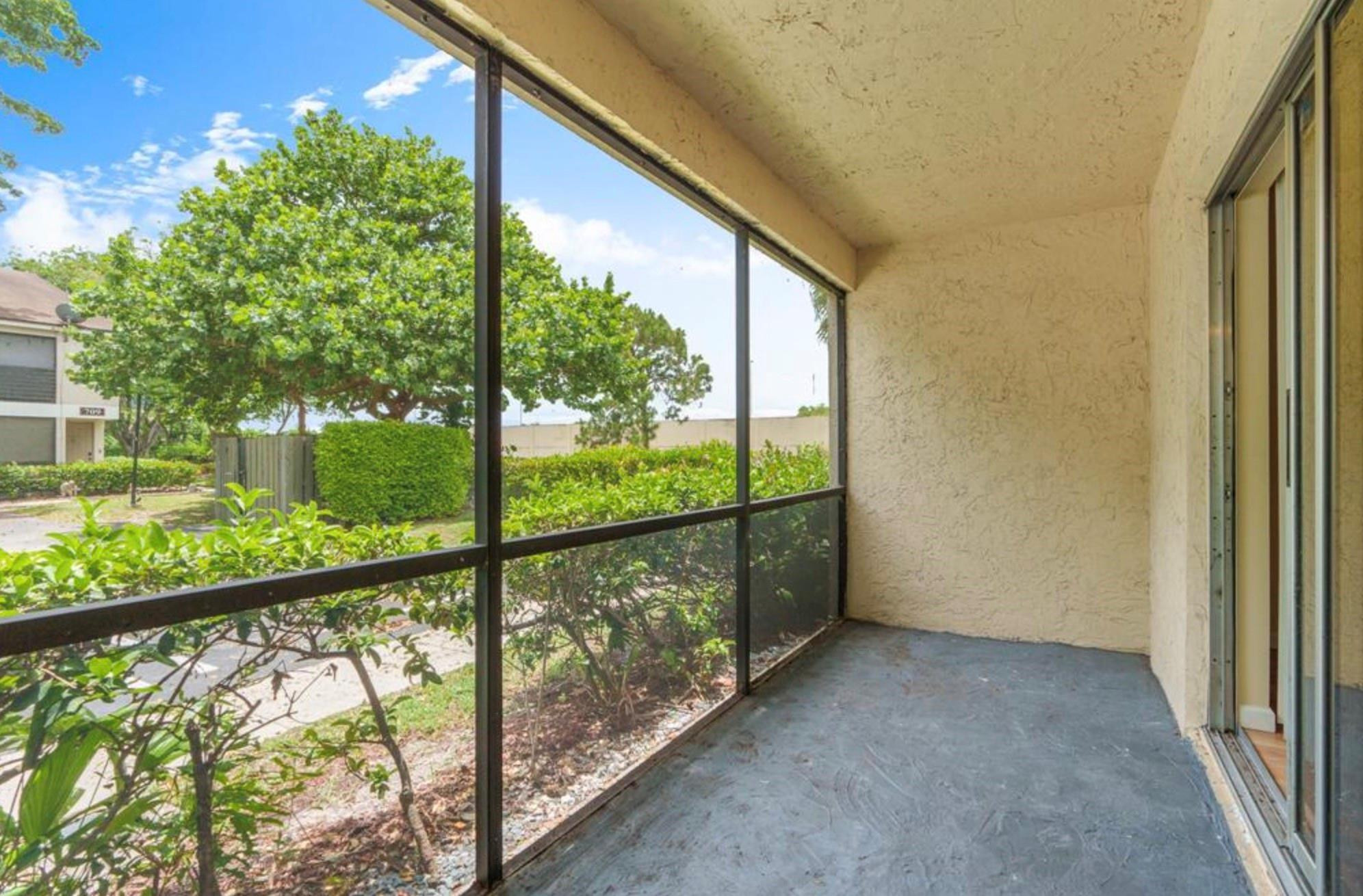 707 Gardens Drive 101