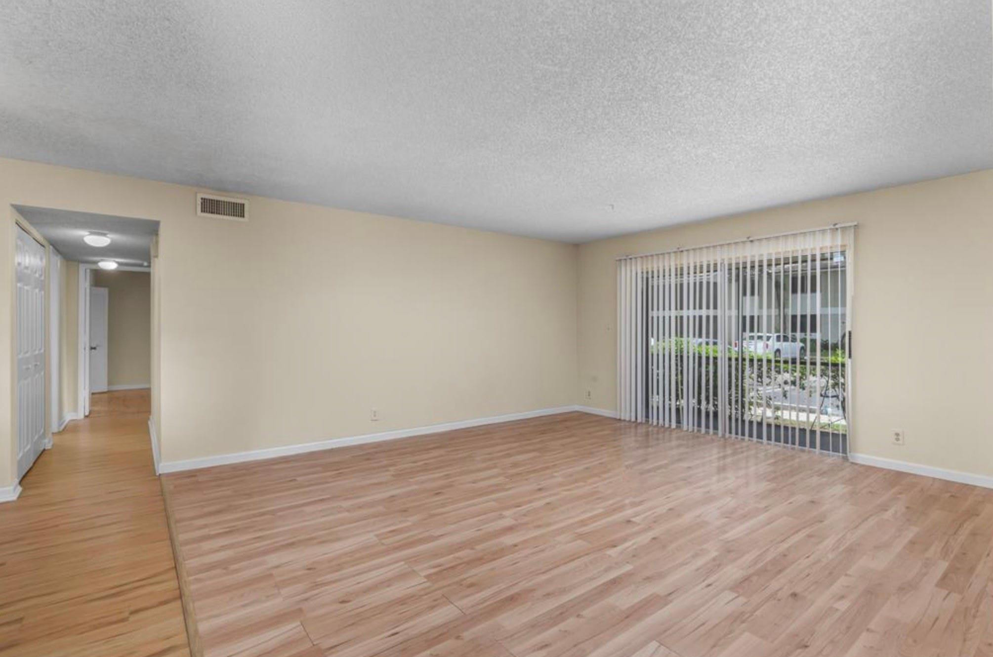 707 Gardens Drive 101