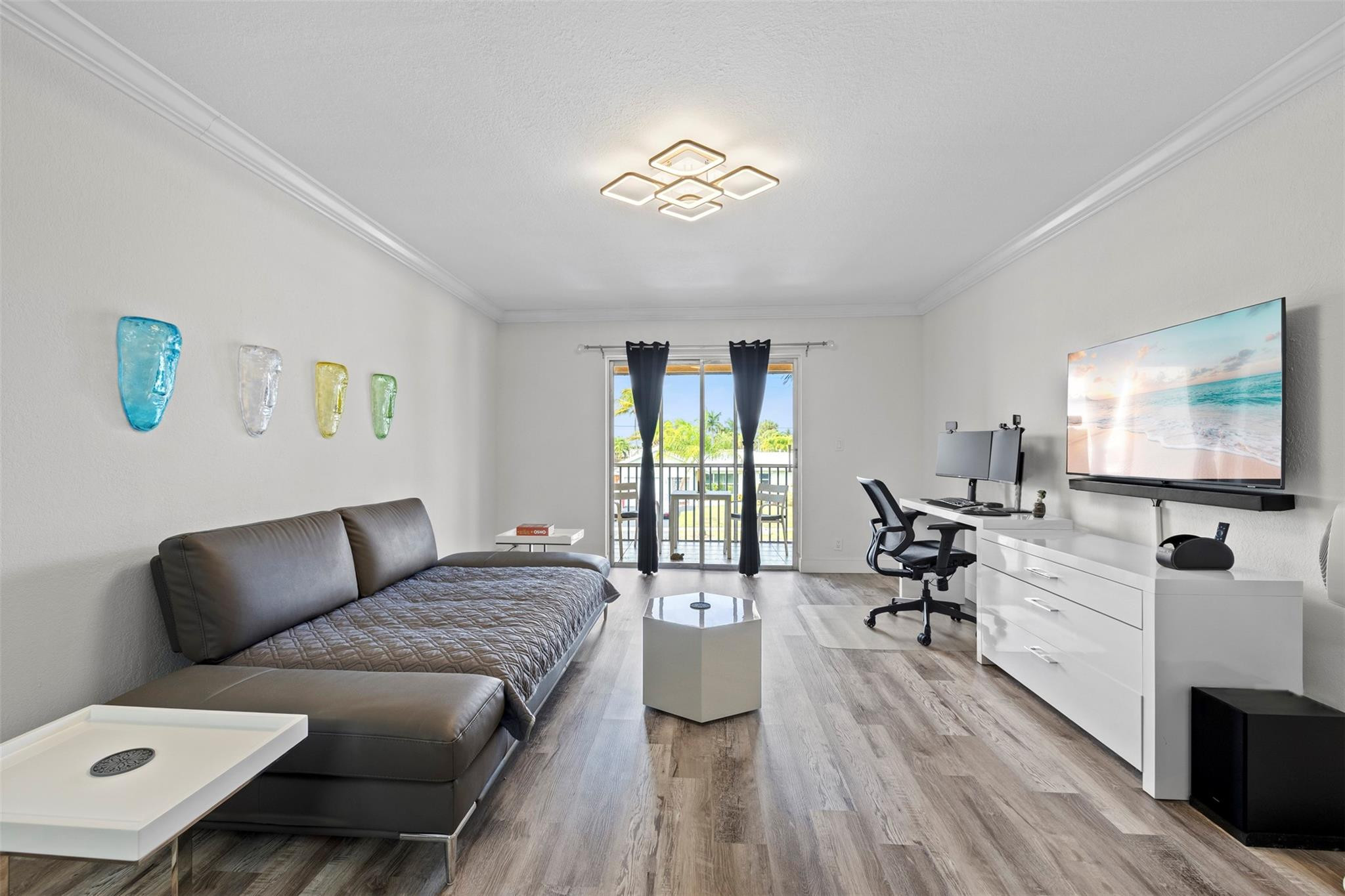 101 E Mcnab Road 219