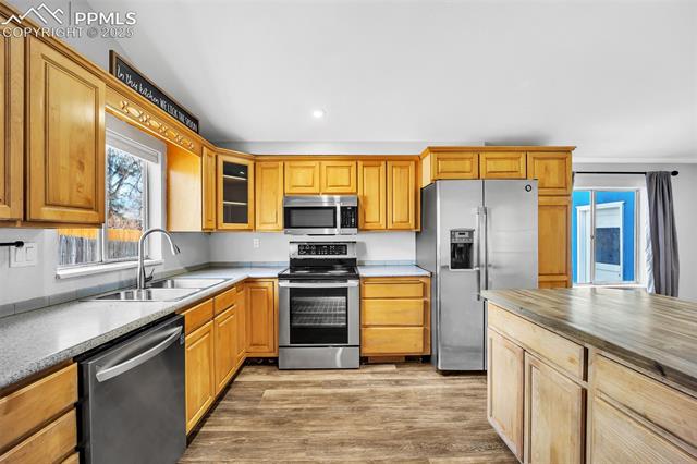 5109 Mira Loma Circle