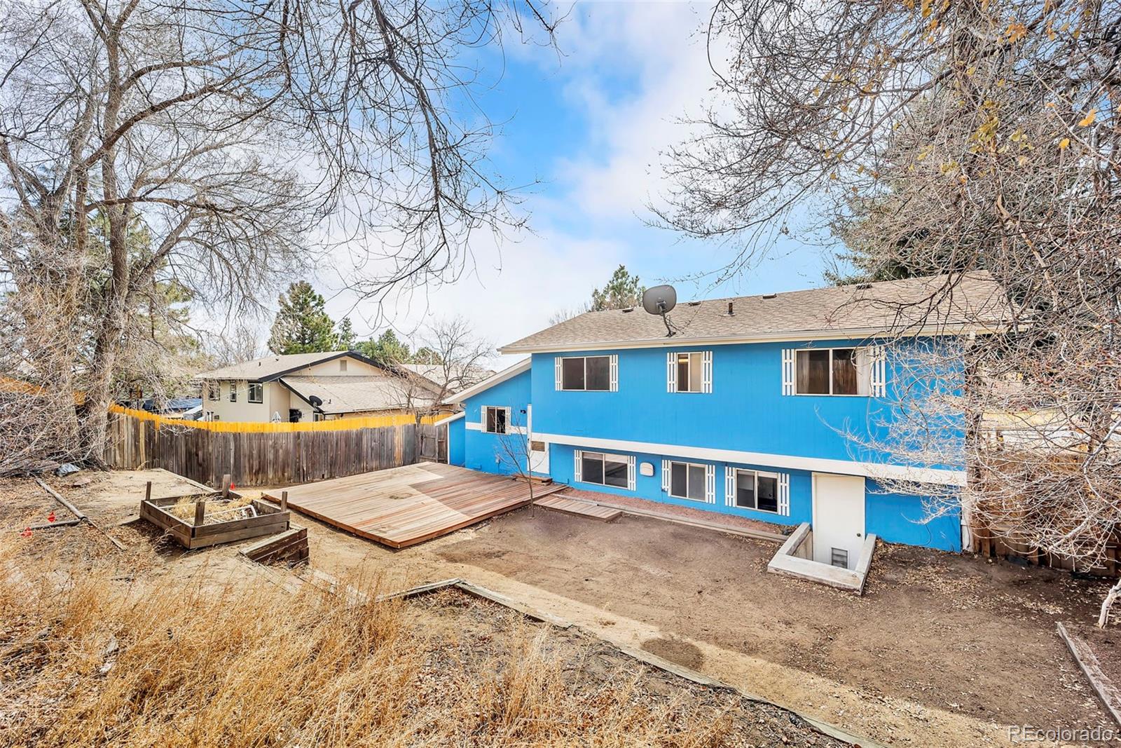 5109 Mira Loma Circle