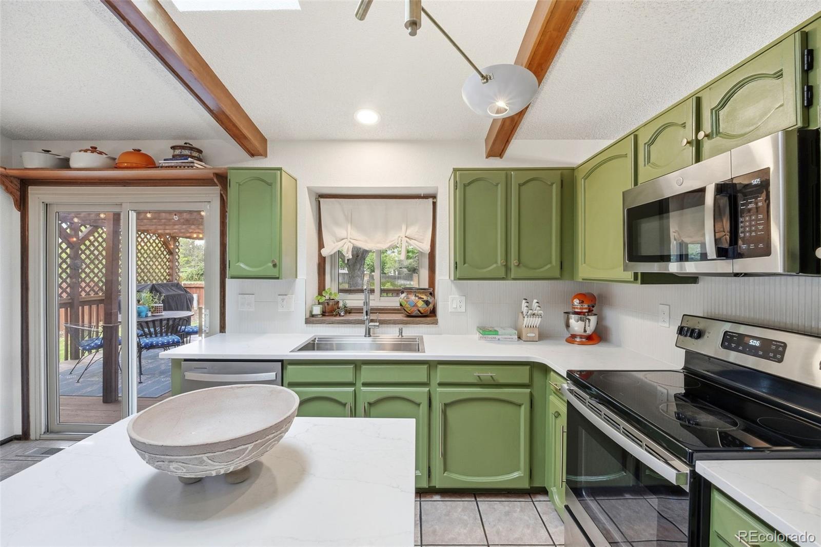 4055 Thundercloud Drive