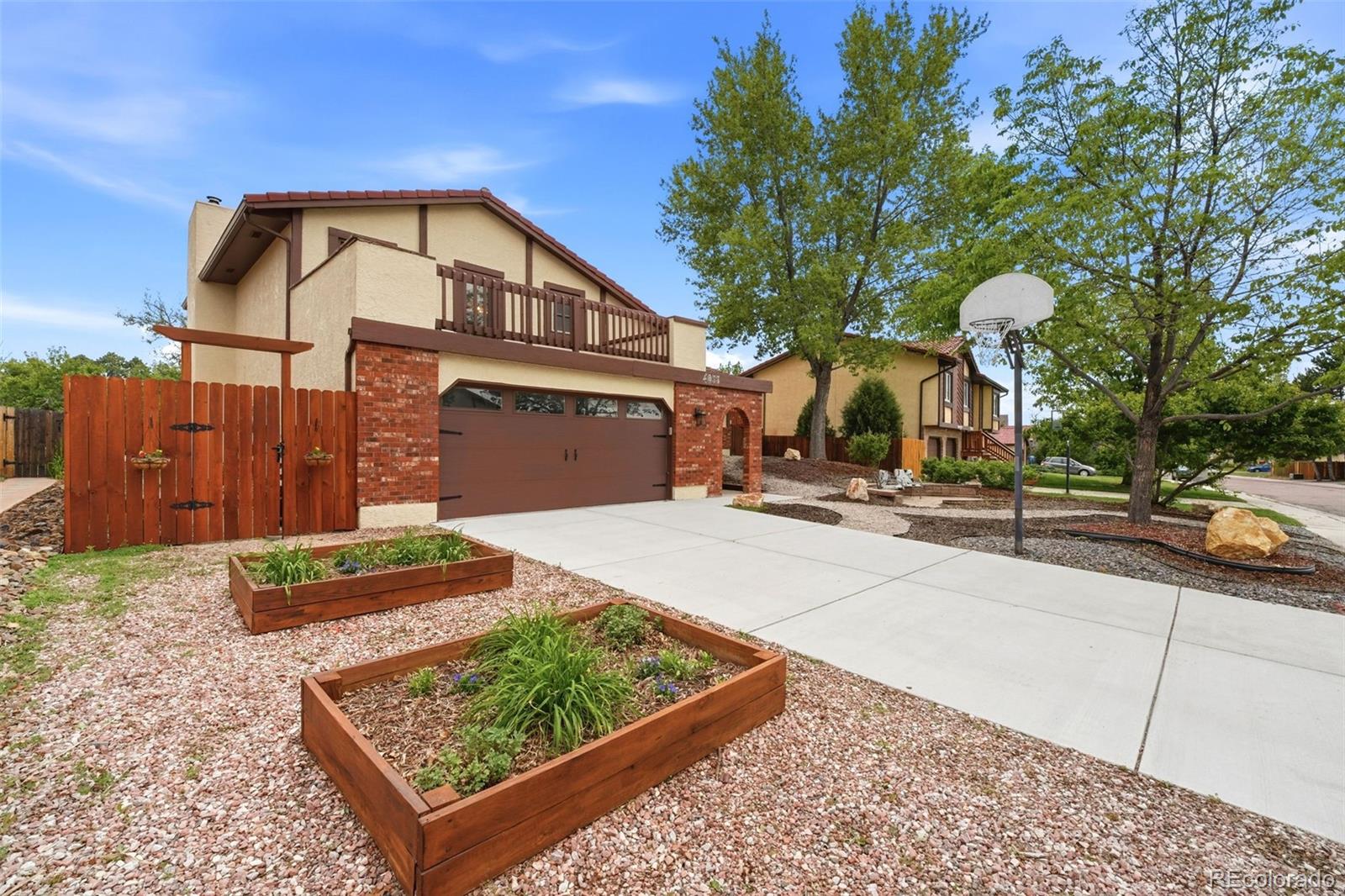 4055 Thundercloud Drive