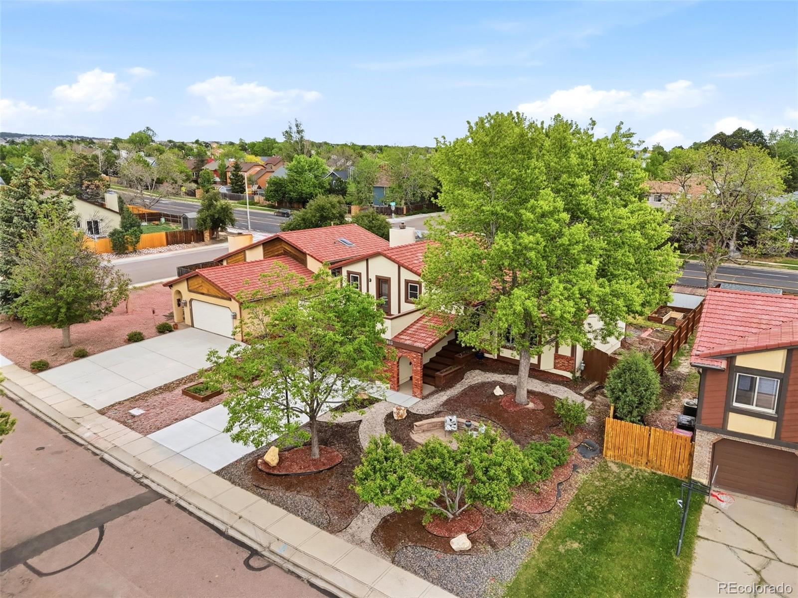 4055 Thundercloud Drive