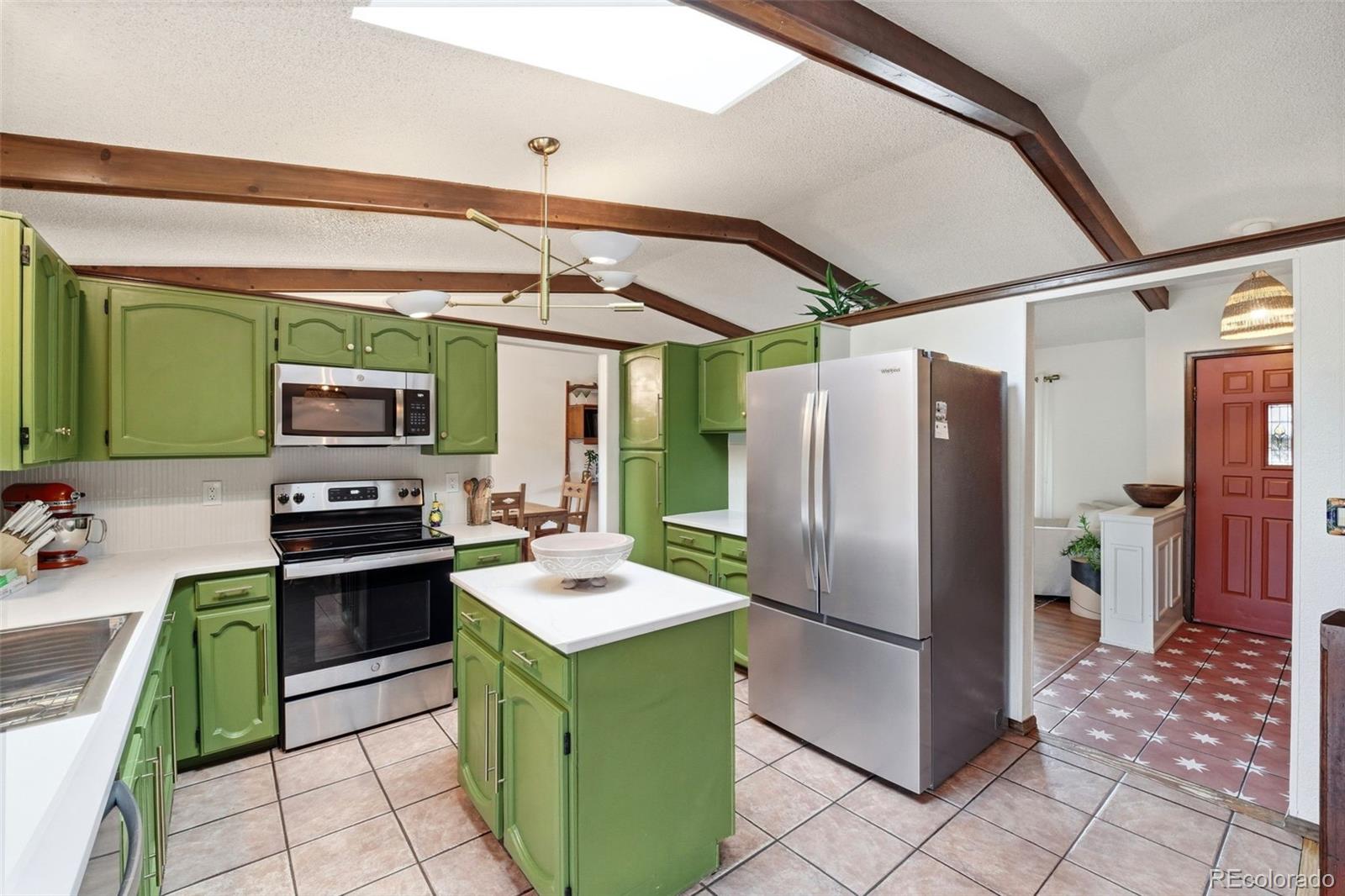 4055 Thundercloud Drive