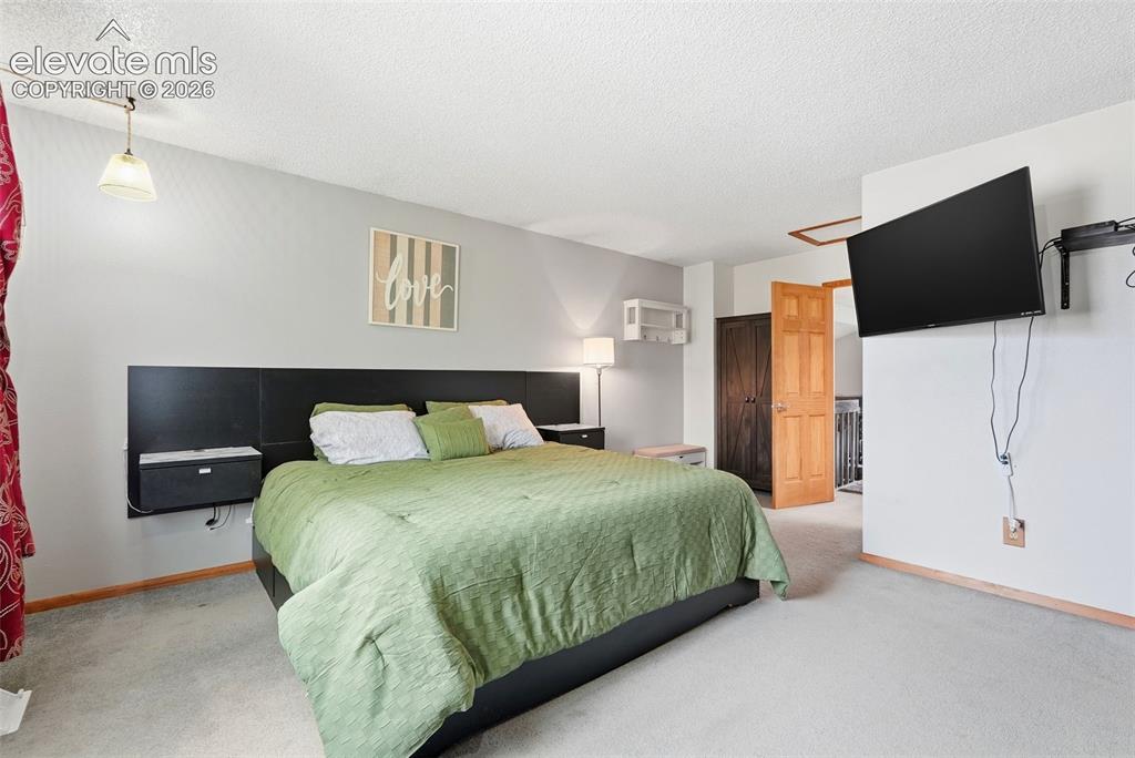 3820 Soft Breeze Way