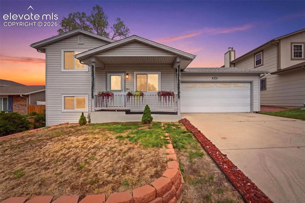 3820 Soft Breeze Way