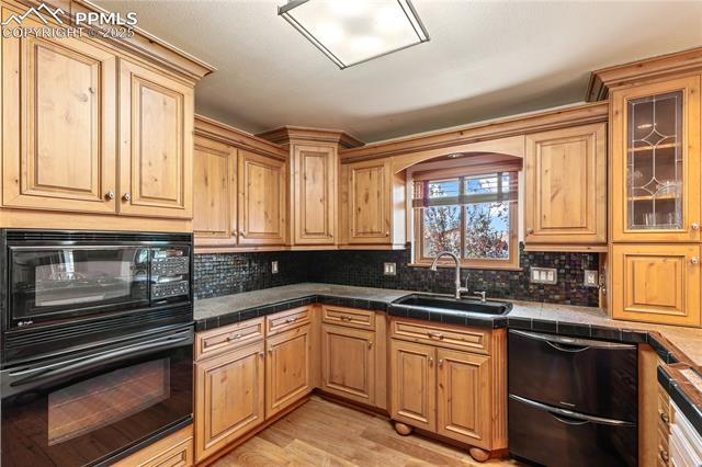 2329 Thornhill Drive