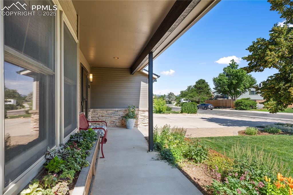 2329 Thornhill Drive