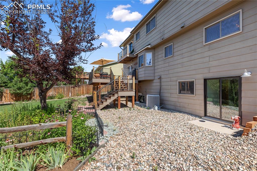 2329 Thornhill Drive