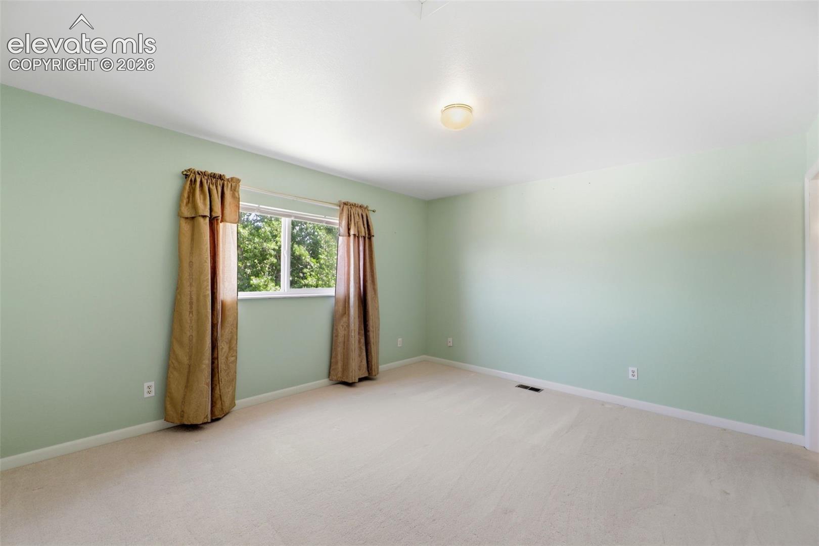 959 Pond Side Drive