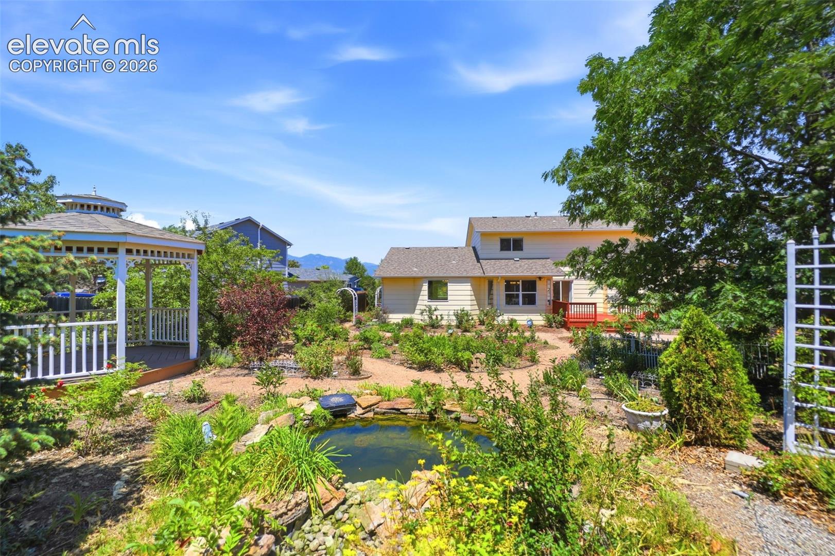 959 Pond Side Drive