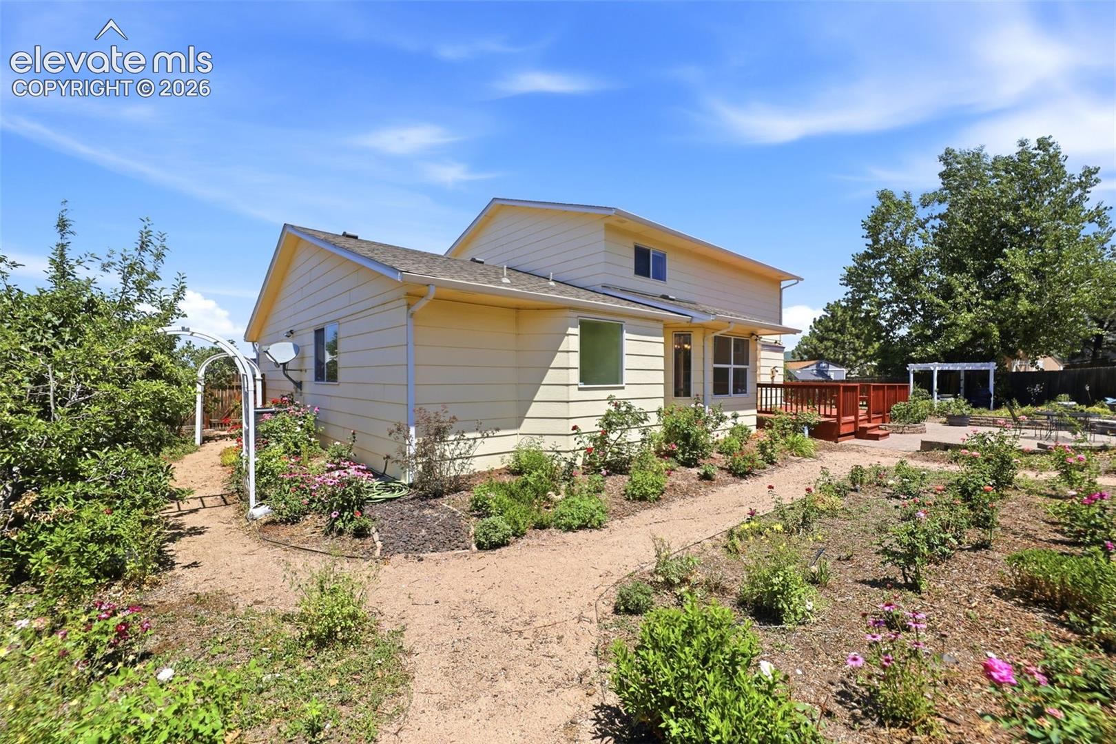 959 Pond Side Drive