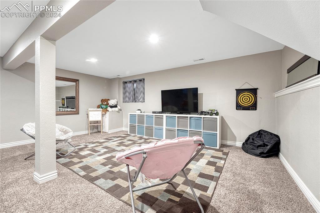 6115 Flintridge Drive