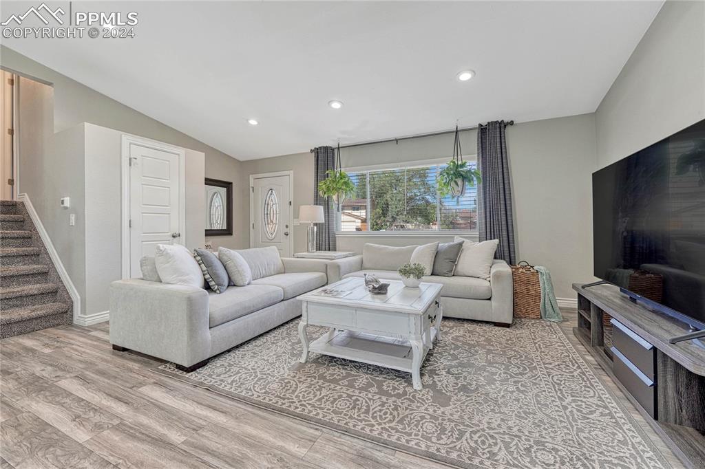 6115 Flintridge Drive