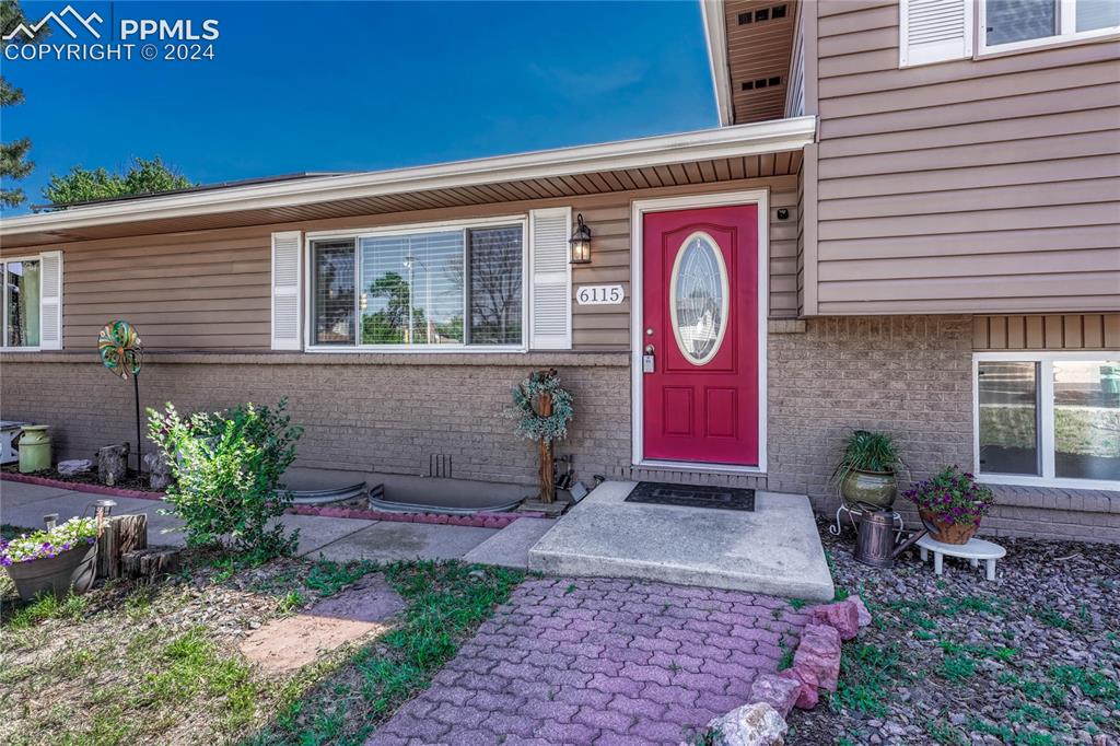 6115 Flintridge Drive