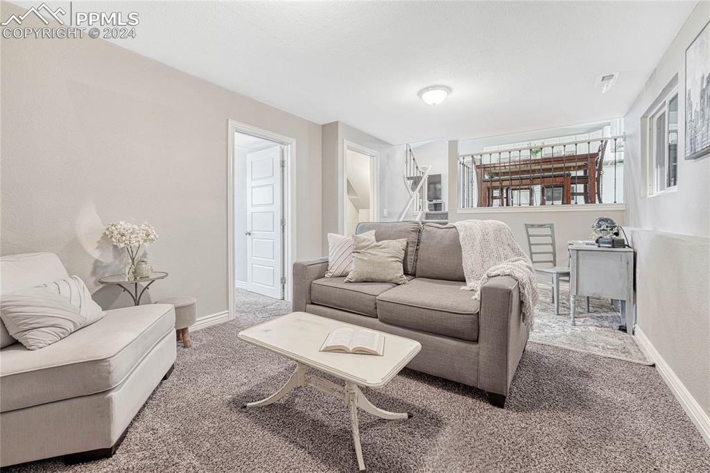 6115 Flintridge Drive