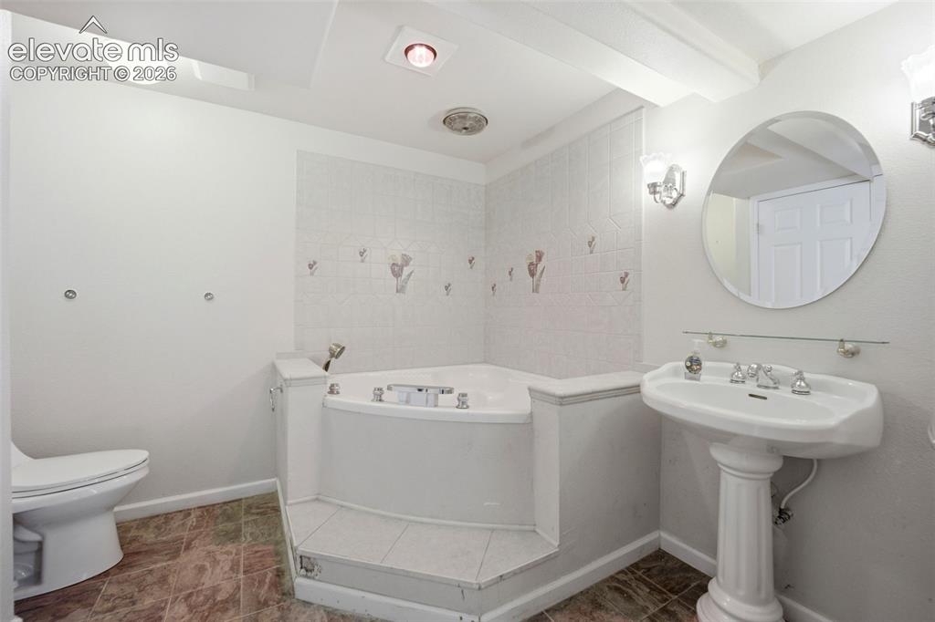 13950 Bucknell Circle