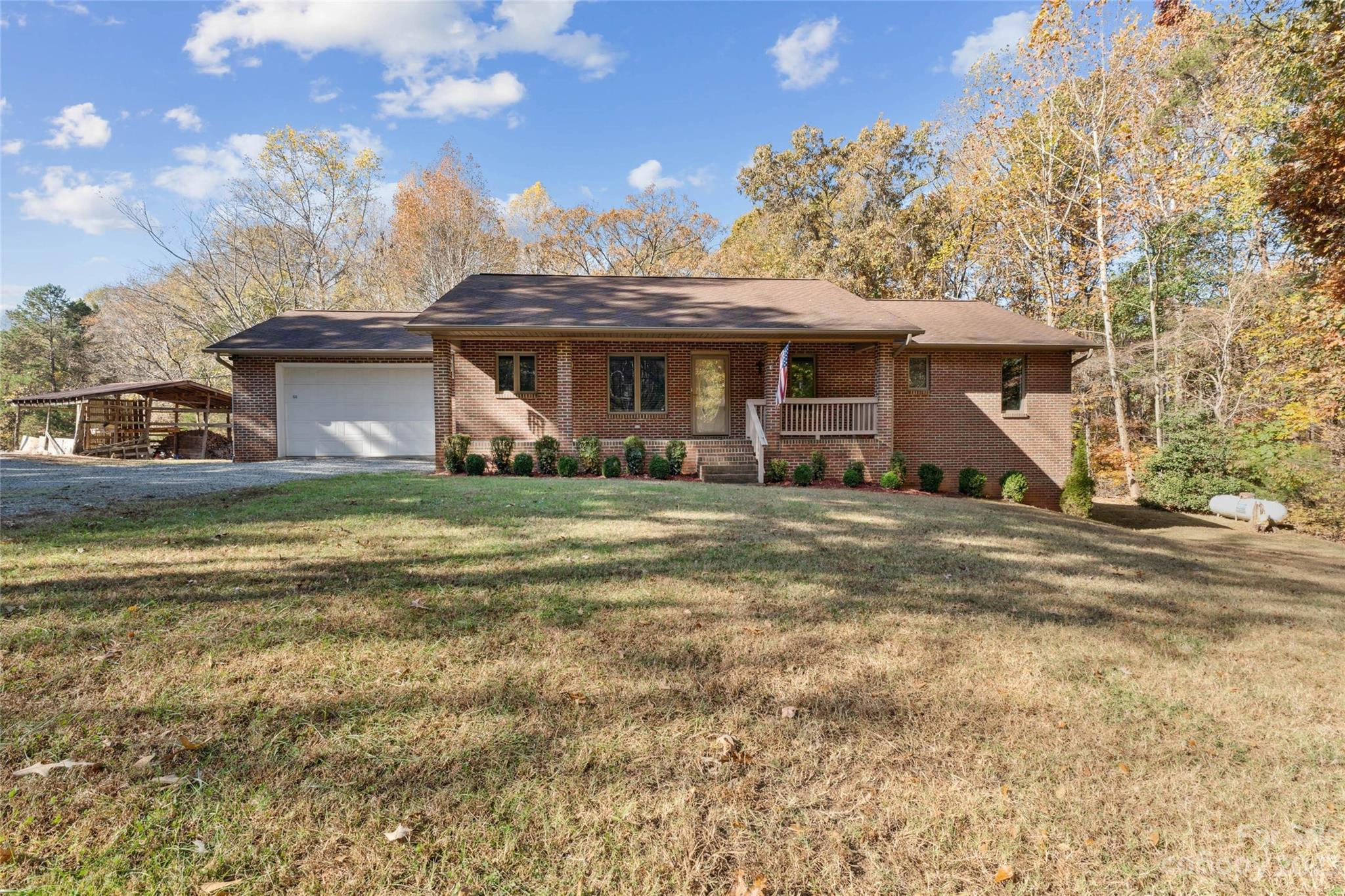 1210 Mac Lane