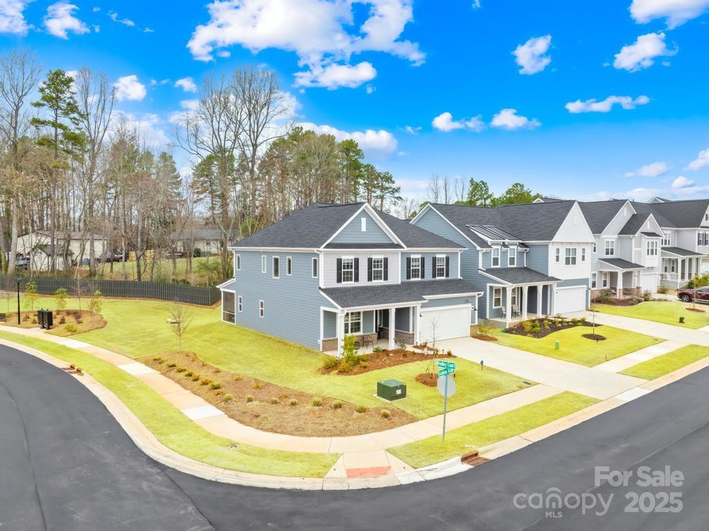 118 Golden Trail
