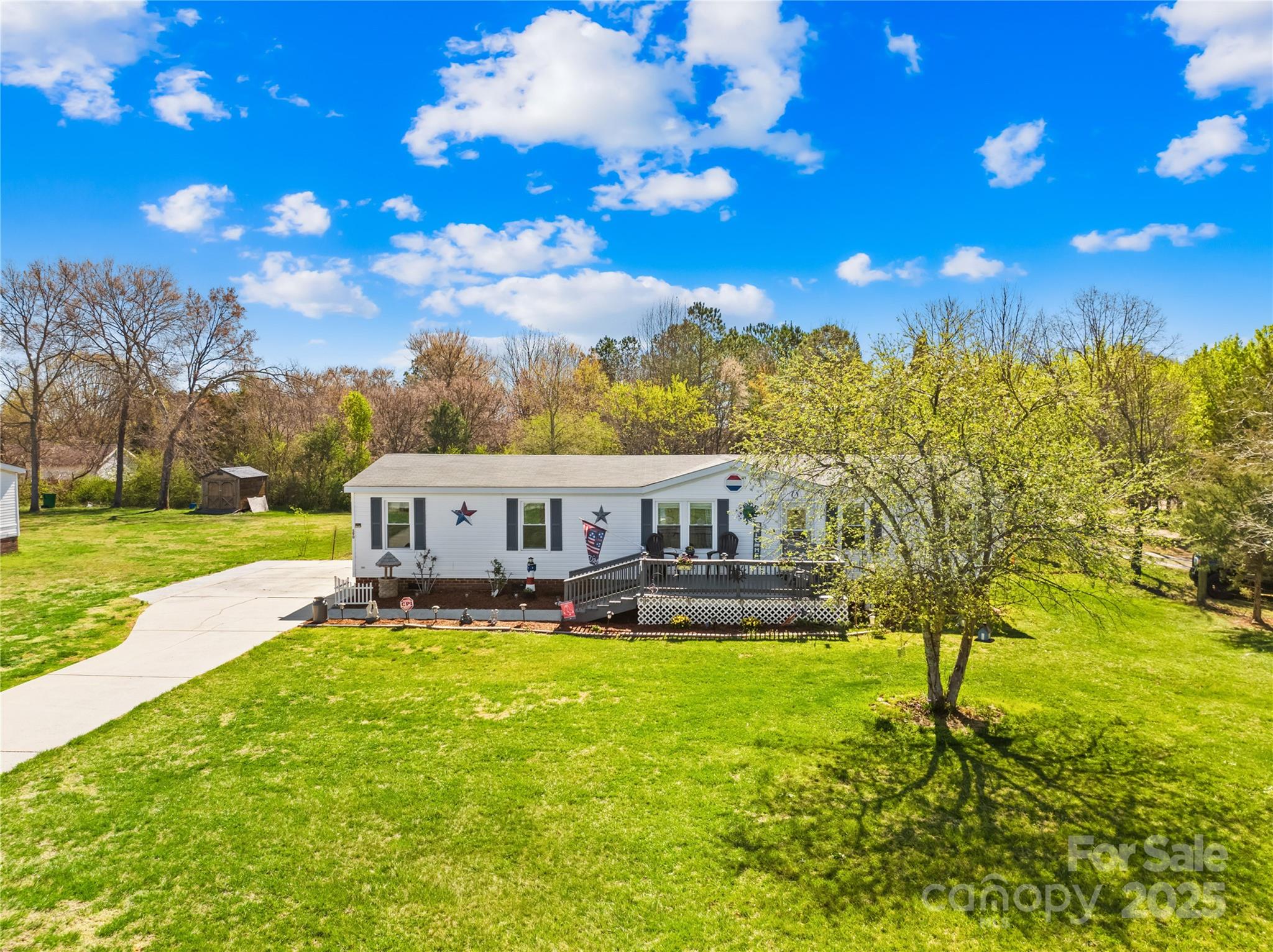 590 County Line Road
